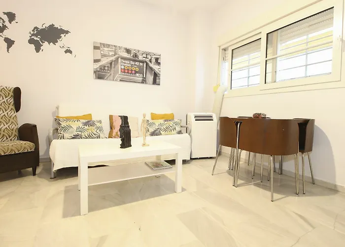 Deluxe Apartment In Altozano-Triana