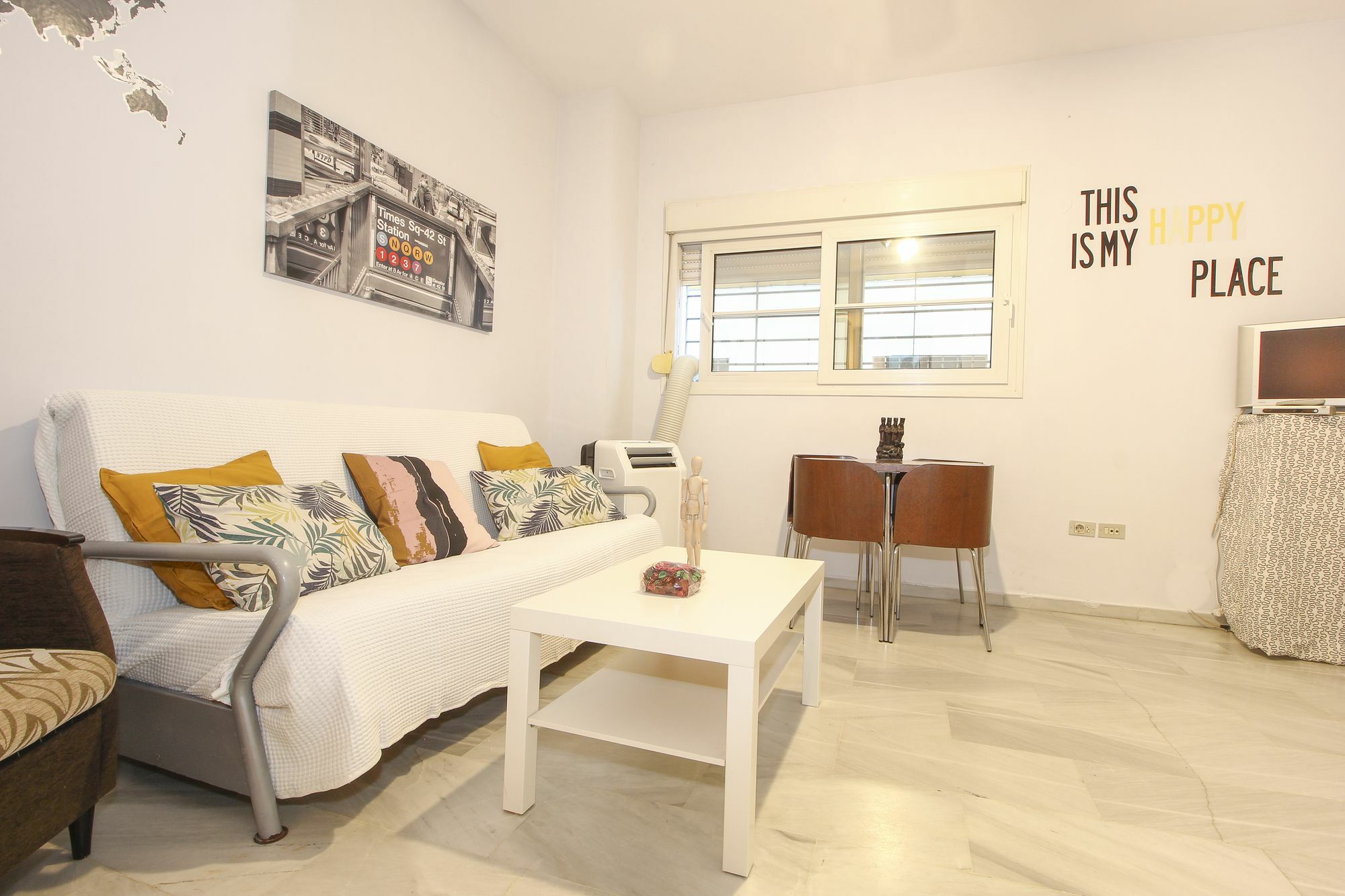 Apartment Deluxe In Altozano-triana