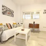 Deluxe Apartment In Altozano-Triana